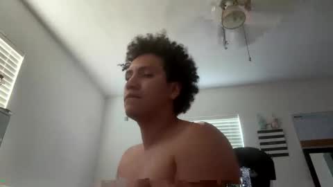 Snapshot of callme38315 chatting on October 8, 2:14 pm callme38315 online show from October 8, 2:14 pm