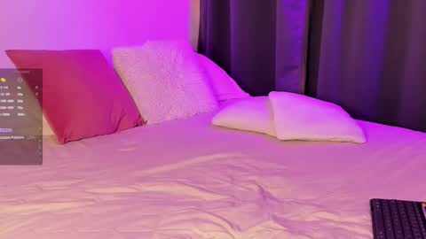 Snapshot of callme_val chatting on February 7, 5:11 am Val online show from February 7, 5:11 am