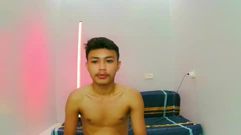 Snapshot of callmebabyceejay_ chatting on March 25, 5:02 am Ceejay online show from March 25, 5:02 am