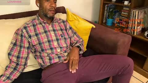 My name is Robert  Dont be shysay hi I love to chat. For requests or dirty talk please use tips  online show from April 7, 3:18 am