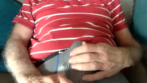 Snapshot of calred22 chatting on February 23, 2:58 pm SunnyBoy online show from February 23, 2:58 pm