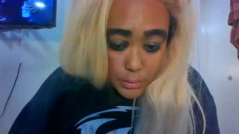 camzxoxox online show from December 1, 11:04 pm