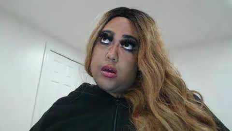 camzxoxox online show from December 4, 11:24 pm