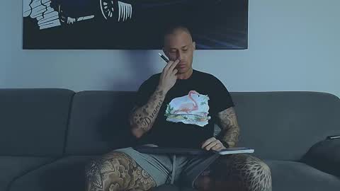 Calvin  online show from March 2, 7:37 am