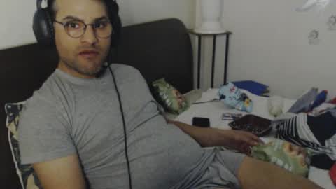 Calvinjohnlad online show from March 17, 6:44 pm