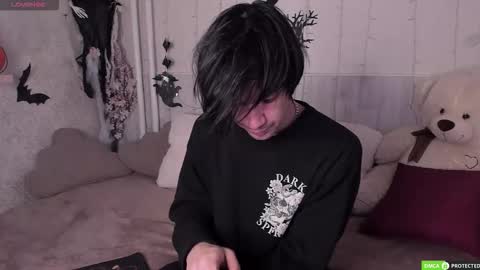 Calvin Owens online show from October 24, 3:14 am