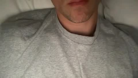 Snapshot of calvinzz chatting on June 22, 4:04 pm calvinzz online show from June 22, 4:04 pm