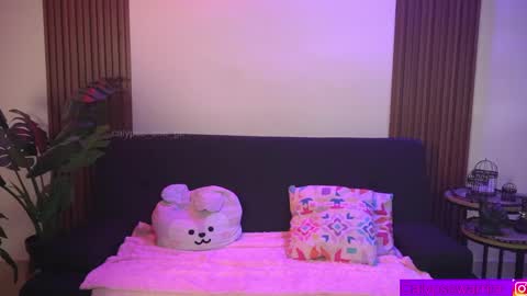 Calypso and Kayla online show from May 31, 1:58 am