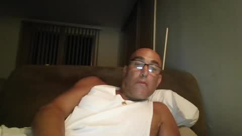 cam2campleasee online show from August 5, 7:44 am