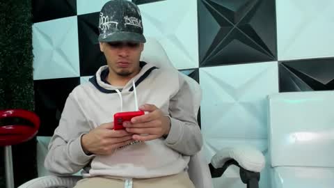 cam_xman online show from February 7, 2:21 pm