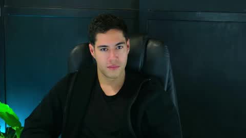 camara110 online show from February 12, 4:54 am