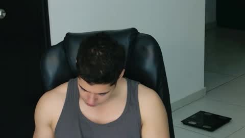 camara110 online show from June 24, 1:37 am
