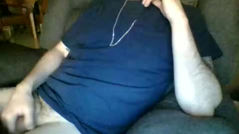 Snapshot of cambot4000 chatting on December 15, 4:28 am Cambot4000 online show from December 15, 4:28 am