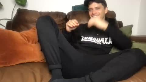 CamDoAttitude online show from November 12, 1:00 pm