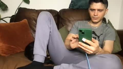 CamDoAttitude online show from November 28, 12:41 pm