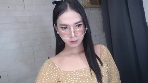 camela_star online show from February 1, 10:34 pm