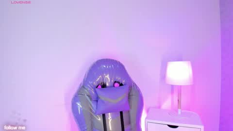 Camelia Smith online show from February 3, 6:22 am