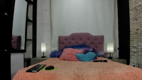 cameron_april online show from November 21, 11:53 am