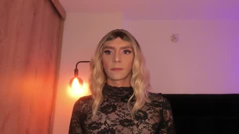 Cameron online show from February 4, 2:17 am