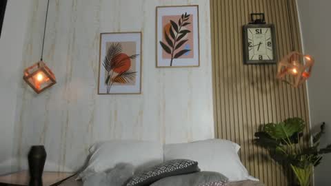 Cameron  online show from January 20, 10:15 pm