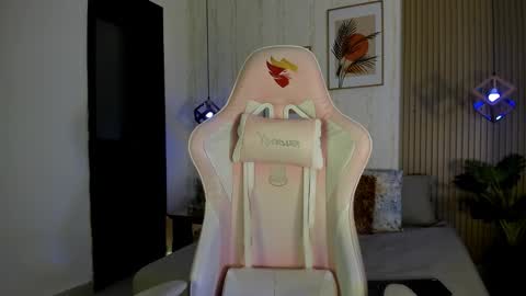 Cameron  online show from November 16, 7:52 pm