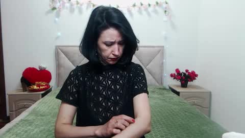 Cameronenns online show from March 25, 2:01 pm