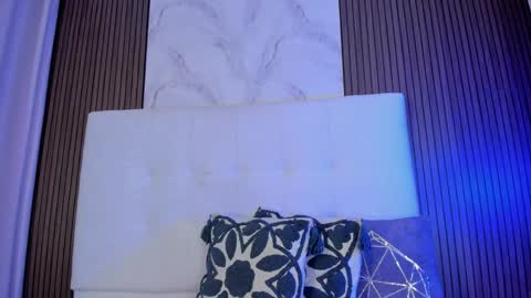 cami_adamss online show from June 3, 11:46 am