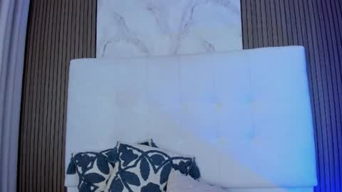 Snapshot of cami_adamss chatting on July 20, 12:18 pm cami_adamss online show from July 20, 12:18 pm