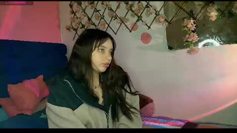 trini-1000 online show from June 20, 12:25 am
