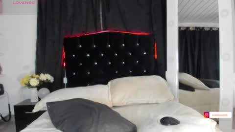 Camila cruz online show from October 10, 9:03 pm