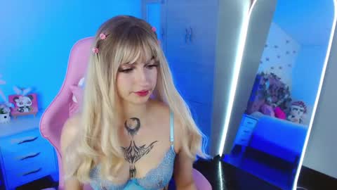 CAMI  online show from December 15, 4:07 am