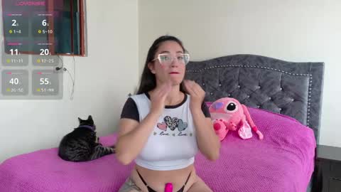   online show from May 30, 12:57 pm
