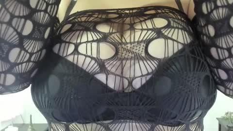 camihotboobs online show from February 24, 10:25 pm