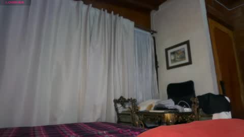 Snapshot of camii19y chatting on April 28, 2:27 am camii19y online show from April 28, 2:27 am