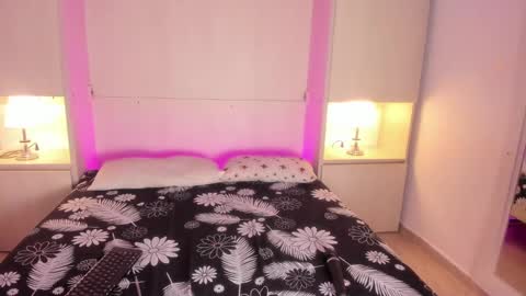 camiigox online show from September 27, 1:49 pm