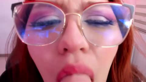 Camila Osorio online show from January 29, 9:55 am