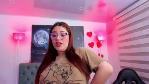 Camila Osorio online show from February 22, 3:56 am