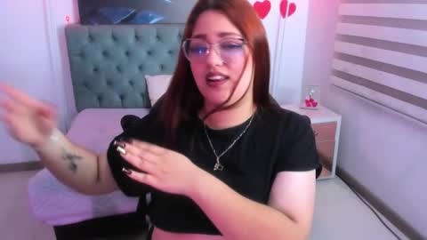 Camila Osorio online show from February 25, 6:47 am