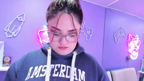 Camila Osorio online show from September 17, 7:48 pm