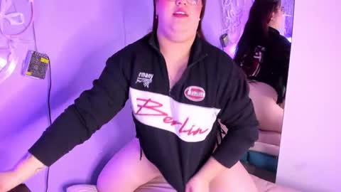 Camila Osorio online show from November 20, 3:12 pm