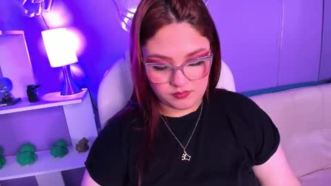 Camila Osorio online show from January 13, 10:04 pm