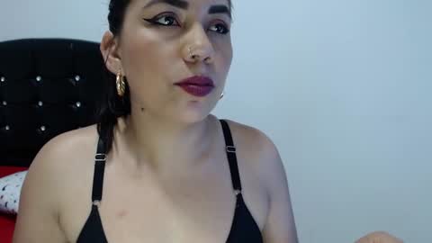 Snapshot of camila_6996 chatting on February 26, 12:27 am camila online show from February 26, 12:27 am