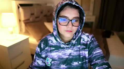 Camila buitrago online show from January 16, 11:20 pm