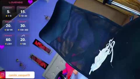 Snapshot of camila_hott1 chatting on January 19, 6:00 pm Cami vazques online show from January 19, 6:00 pm