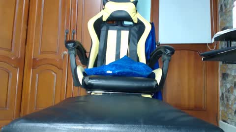 valentinaEpic way Ive been fucked 1515  online show from February 19, 7:27 pm