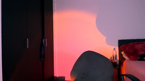 MIA  online show from March 7, 7:52 am