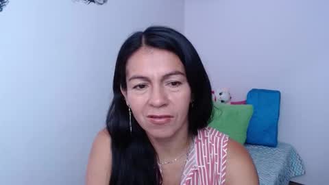 Snapshot of camila_vargas_ chatting on February 26, 4:06 pm Camila Vargas online show from February 26, 4:06 pm
