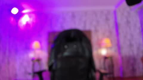    online show from February 17, 8:26 pm