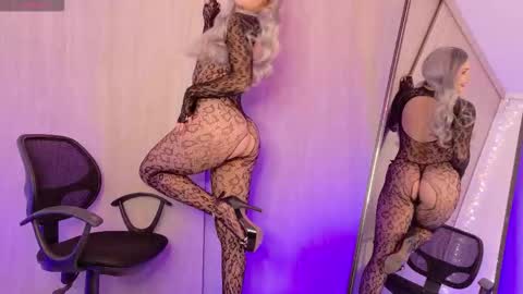 Cami  online show from January 19, 4:22 pm