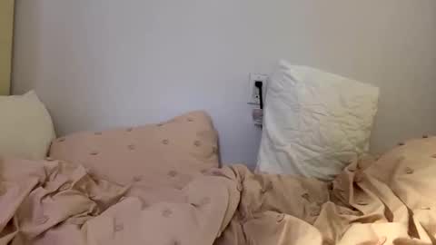 Snapshot of camilabrooks53 chatting on February 5, 6:59 pm camilabrooks53 online show from February 5, 6:59 pm